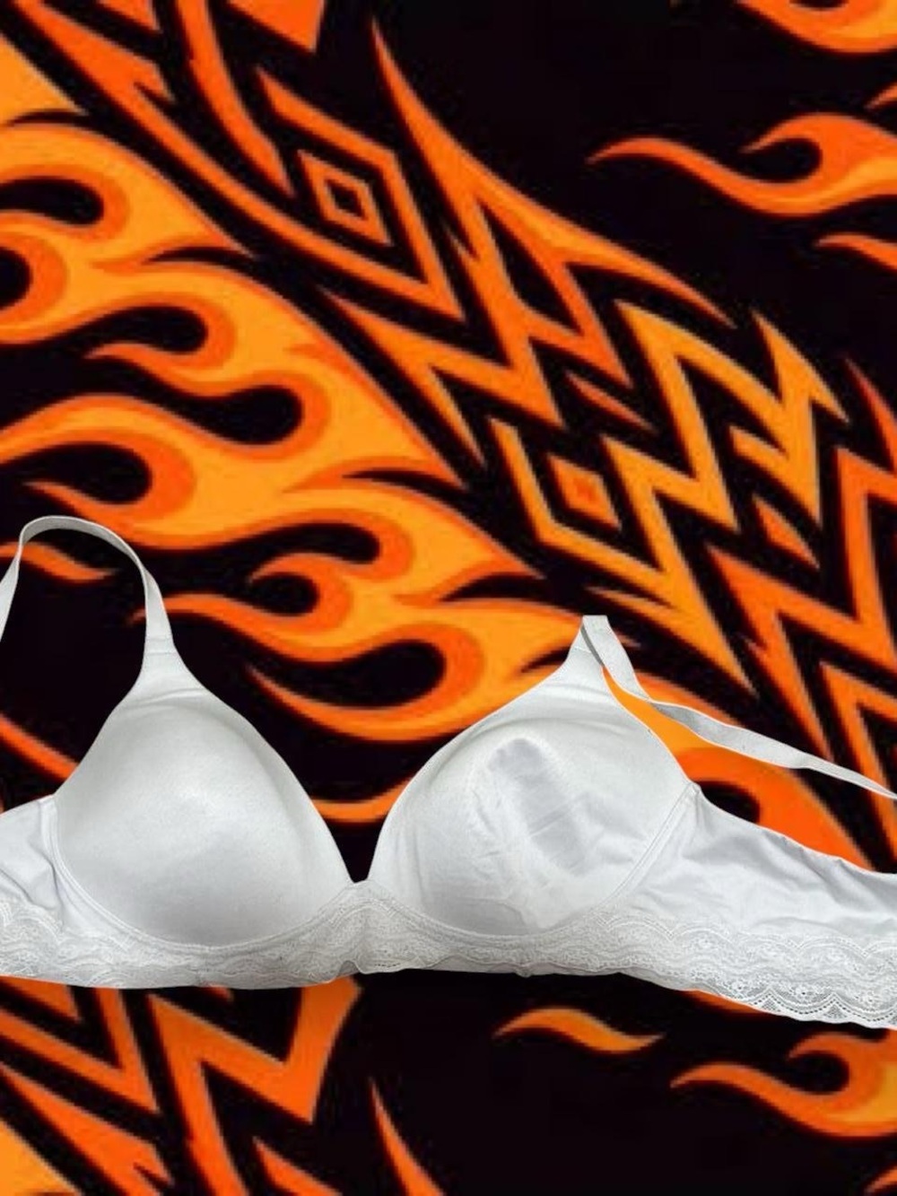 Warner's White Wireless Lace-Trim Bra